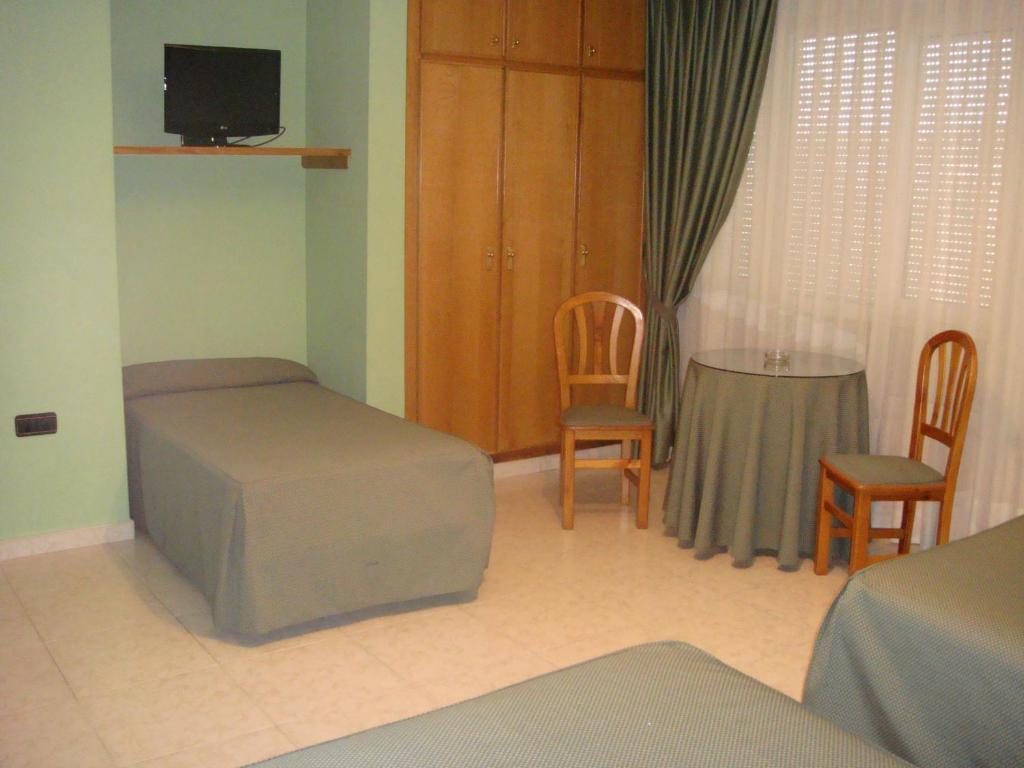 Hostal Serpol Otel Palencia Oda fotoğraf